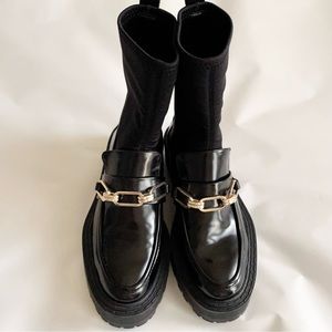 ❤️‍🔥ZARA Women’s Size 38/7.5 Black Patent Faux Leather Penny Loafer with Bootie